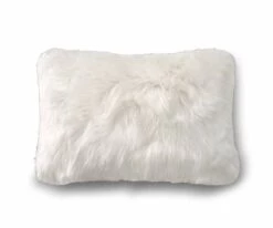 Brand new 🔥 B36 Rorik 12" x 18" Faux Fur Pillow Cover - White ✨